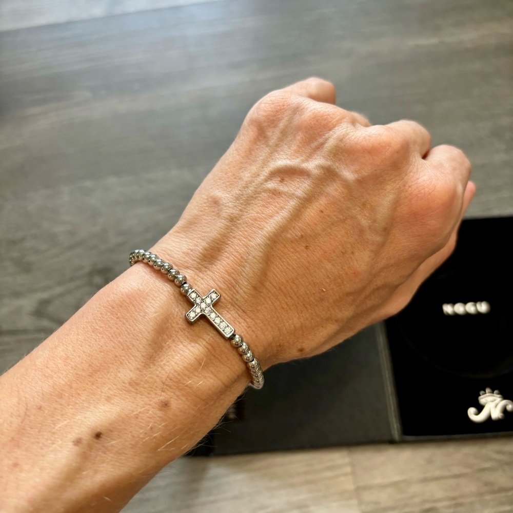 NEW WITH BOX & TAGS, Silver, cross bracelet with cubic zirconia and stretch band